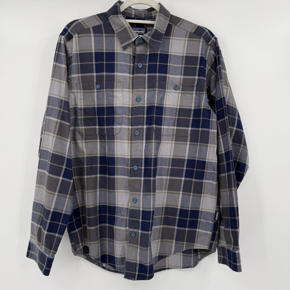 Patagonia Mens Organic Cotton Shirt Small Blue Plaid Long Sleeve Gorpcore Hiking